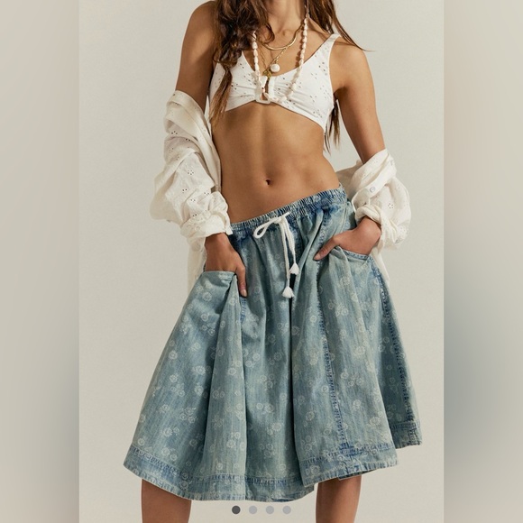 Free People Distant Lover Printed Culottes We The Free Floral ElasticTie Slouchy
